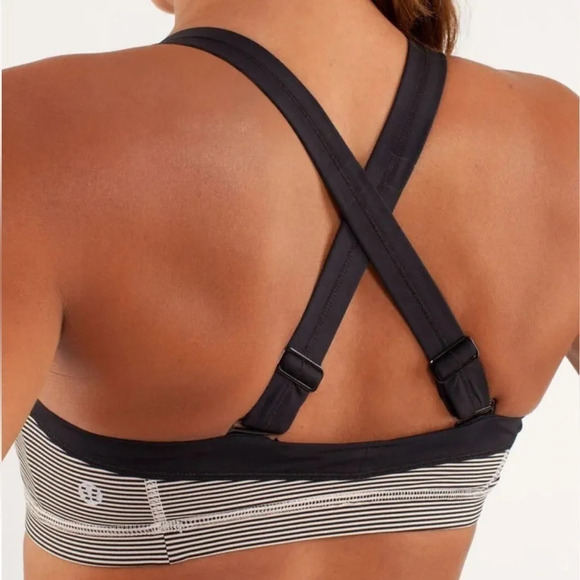 Lululemon Run Engage Bra Tonka Stripe Cashew/Black Wide Straps Athletic Size 4 - Picture 3 of 9